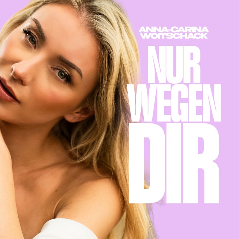 Anna-Carina Woitschack: „Nur wegen dir“ – Herzflimmern pur: Wie eine Seelenfreundschaft plötzlich die Welt auf den Kopf stellt